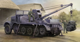Trumpeter Schwerer Zugkraftwagen 18 t with 6 t Billstein-Crane, Sd.Kfz.9/1 1/35