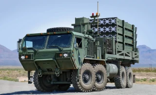 Trumpeter Iron Dome Air Defense System Based on M1120A4 HEMTT 1/35 (Předobjednávka leden/únor)