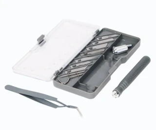 Set modelářského nože, čepelí a pinzety 12v1